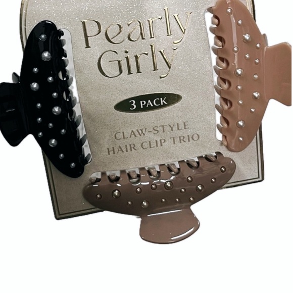 NWT ⚜️?⚜️ Pearly girly Set of 3 big Hair Claw Clips faux pearls embellished main image 6